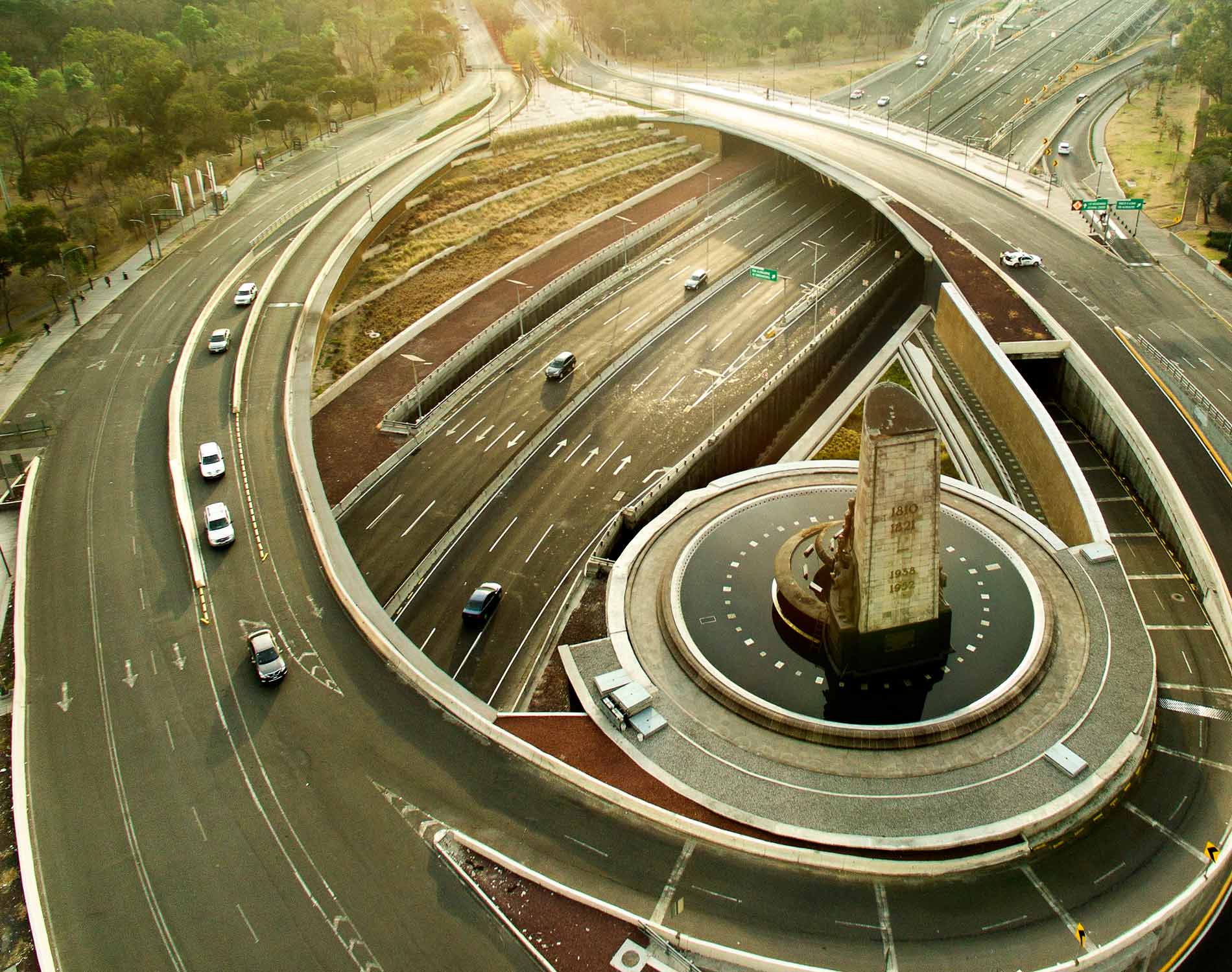 Mexico highway roundabout